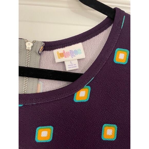 Lularoe Amelia Box Pleat Dress - Picture 4 of 5